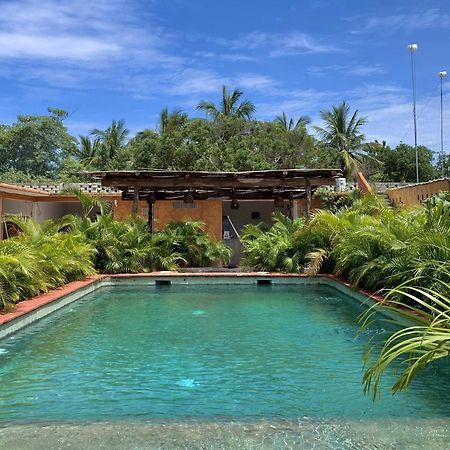 Hôtel Melrose Place à Puerto Escondido  Extérieur photo